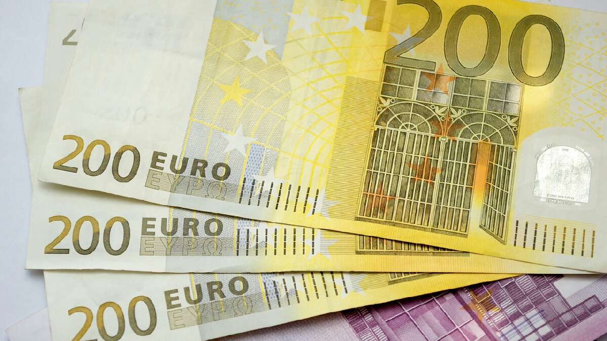 Bonus 200 euro in arrivo a ottobre 2025: chi può richiederlo e come riceverlo subito